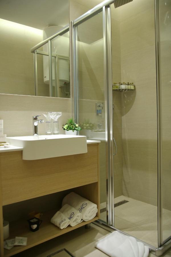 Time Out Lux Apartmani ズラティボール エクステリア 写真
